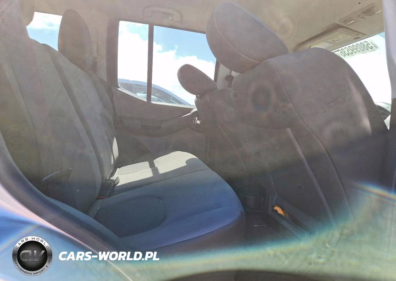 2012 Nissan Xterra X VIN:5N1AN0NU5CN801060 - 11