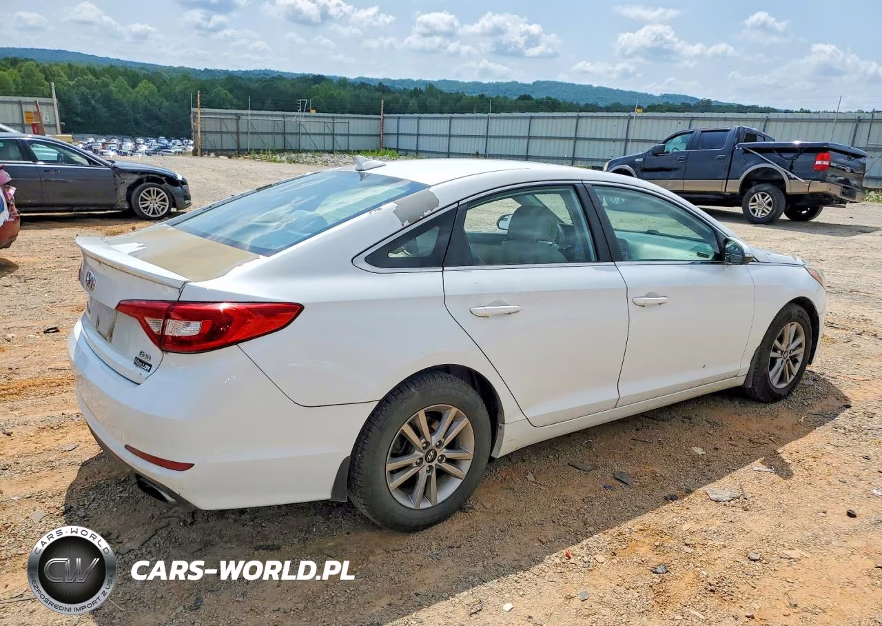 2016 Hyundai Sonata Eco VIN:5NPE24AA7GH266031 - 3