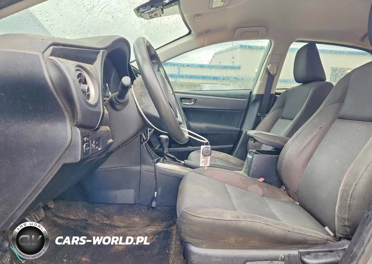 2017 Toyota Corolla Le VIN:2T1BURHE5HC768043 - 7