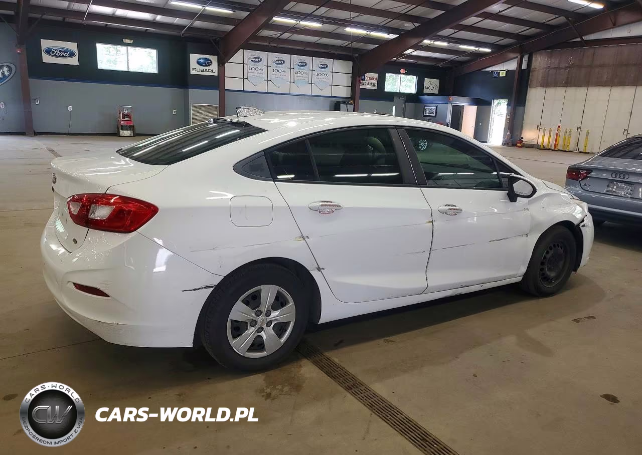 2016 Chevrolet Cruze Ls VIN:1G1BC5SM0G7285418 - 3