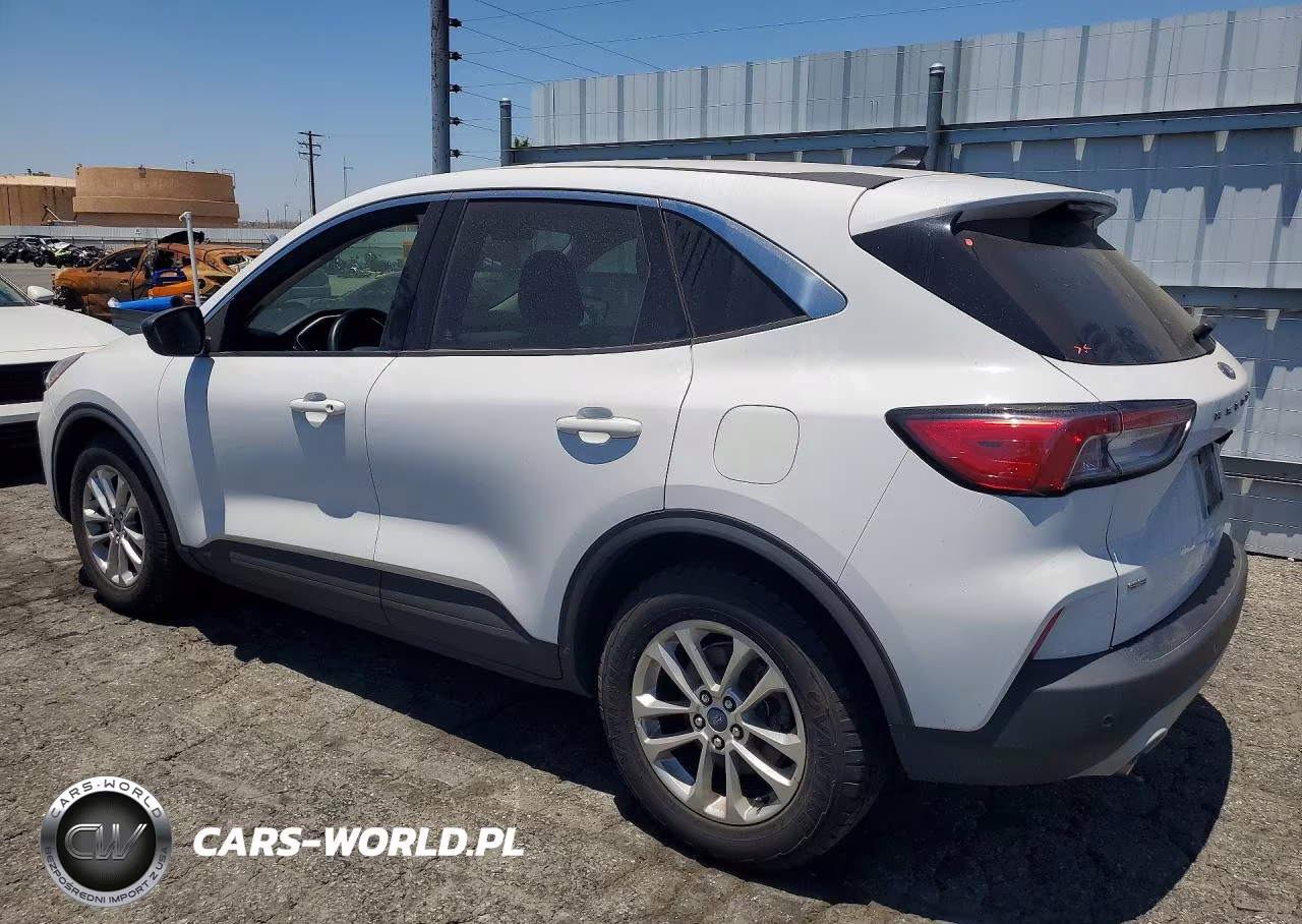 2022 Ford Escape Se VIN:1FMCU0G61NUA64104 - 2