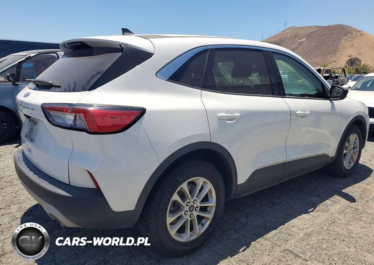 2022 Ford Escape Se VIN:1FMCU0G61NUA64104 - 3
