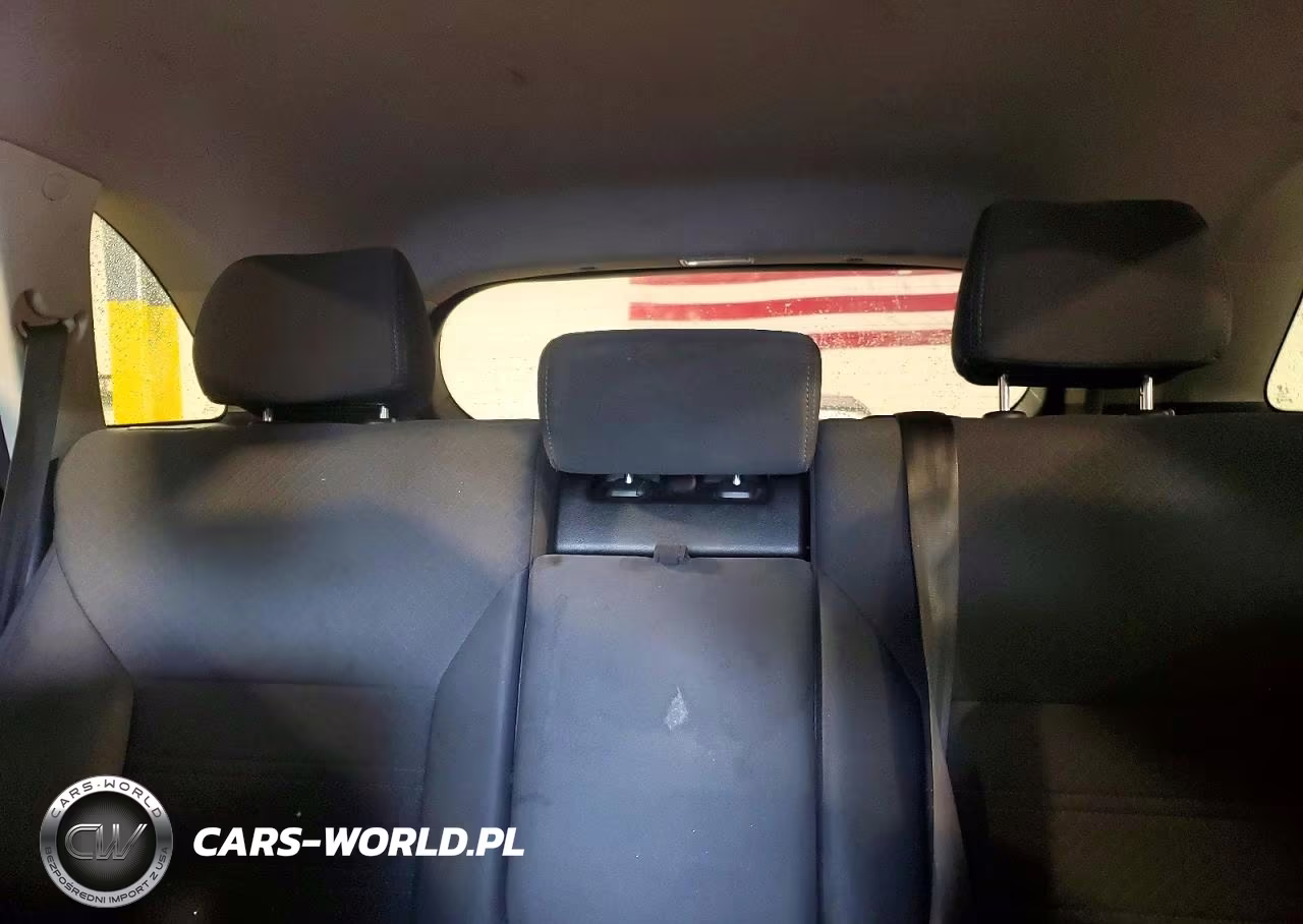 2019 Kia Sorento L VIN:5XYPG4A37KG536354 - 10