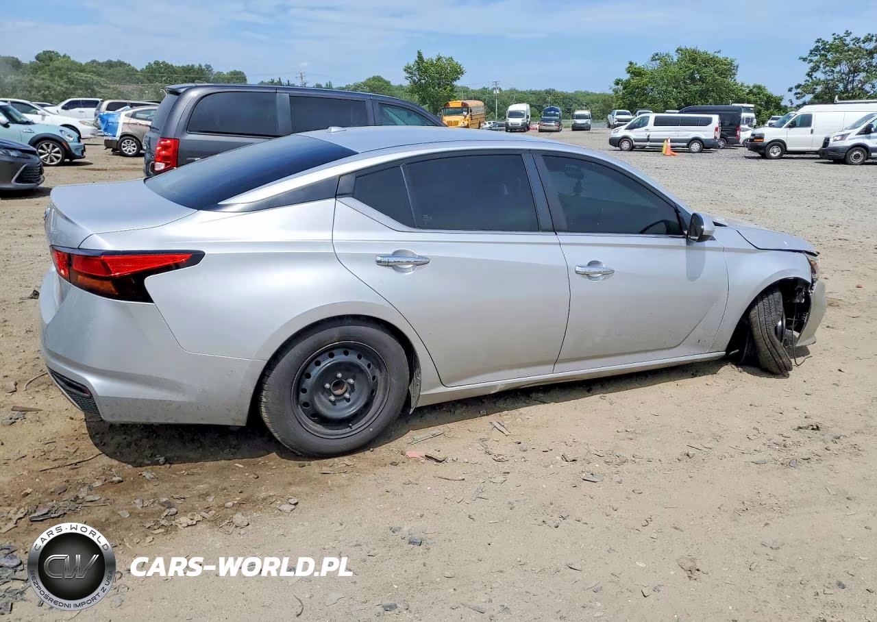 2020 Nissan Altima S VIN:1N4BL4BV4LC135099 - 3