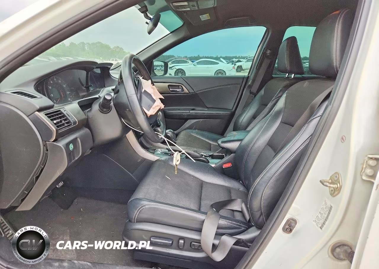 2017 Honda Accord Sport VIN:1HGCR2F59HA235392 - 7
