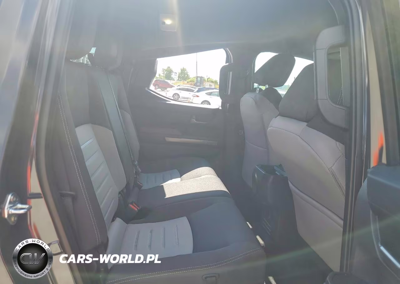 2026 Toyota Tacoma Trd Off-Road VIN:3TMLB5JN8TM264017 - 10