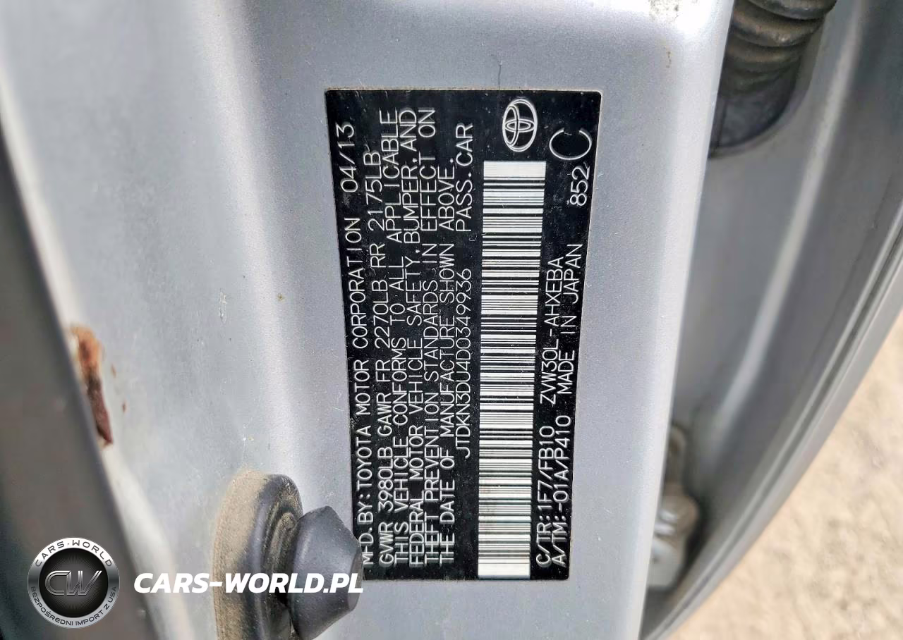 2013 Toyota Prius Two VIN:JTDKN3DU4D0349936 - 12