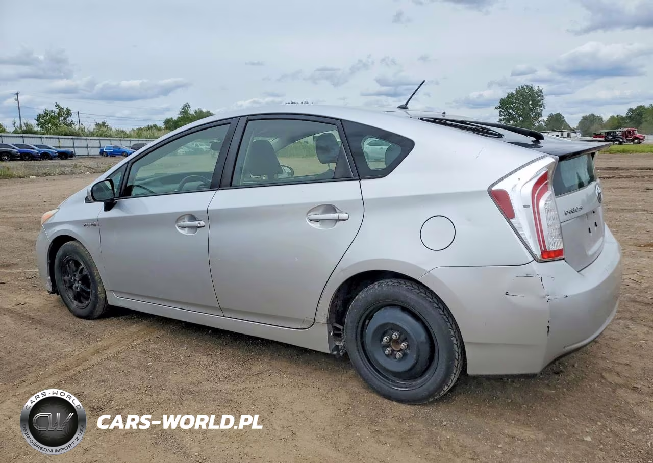 2013 Toyota Prius Two VIN:JTDKN3DU4D0349936 - 2