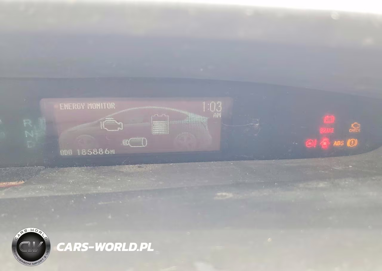 2013 Toyota Prius Two VIN:JTDKN3DU4D0349936 - 9