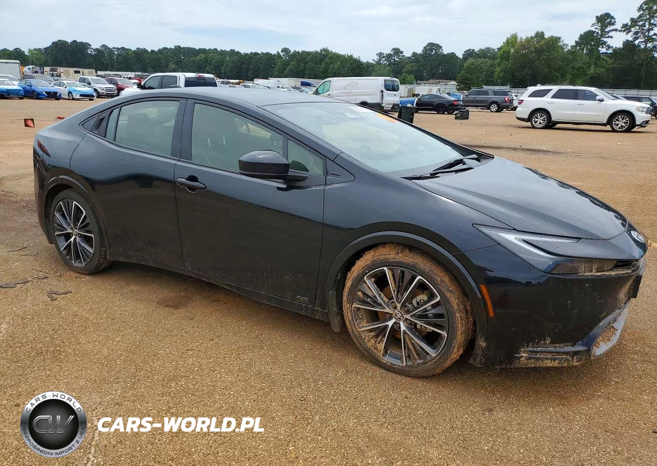 2024 Toyota Prius Xle VIN:JTDADABU2R3022608 - 4