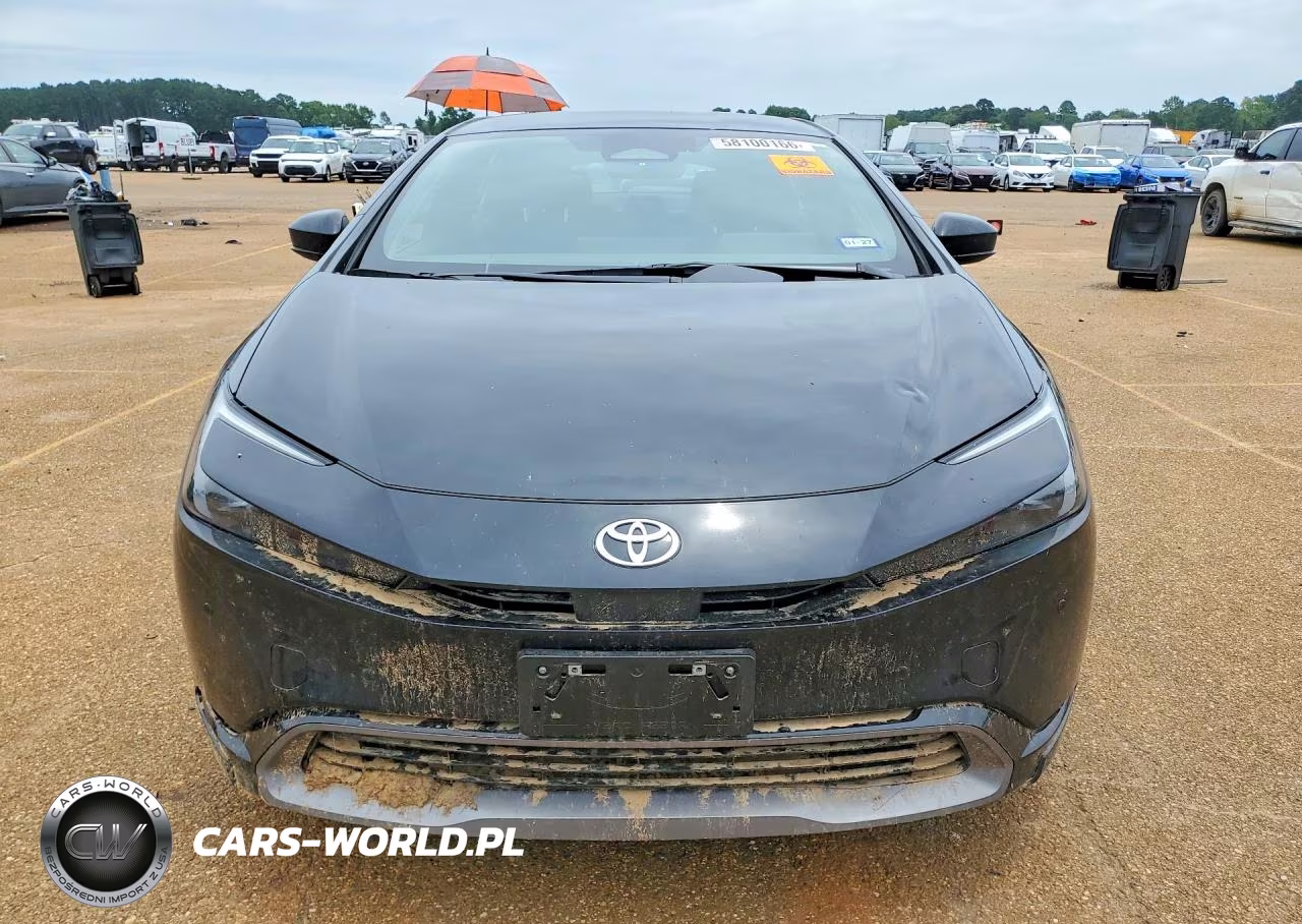 2024 Toyota Prius Xle VIN:JTDADABU2R3022608 - 5