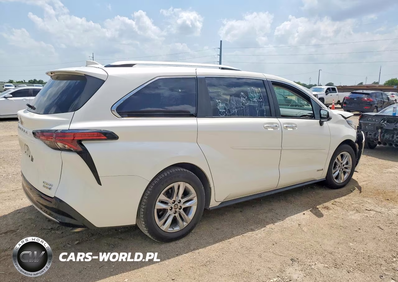 2021 Toyota Sienna Limited 7-Passenger VIN:5TDZRKEC1MS032910 - 3