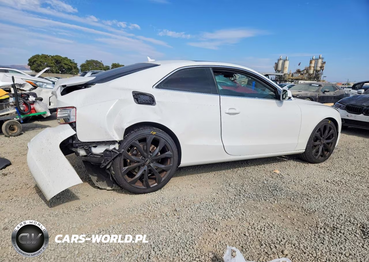 2014 Audi A5 VIN:WAULFAFR1EA000868 - 3
