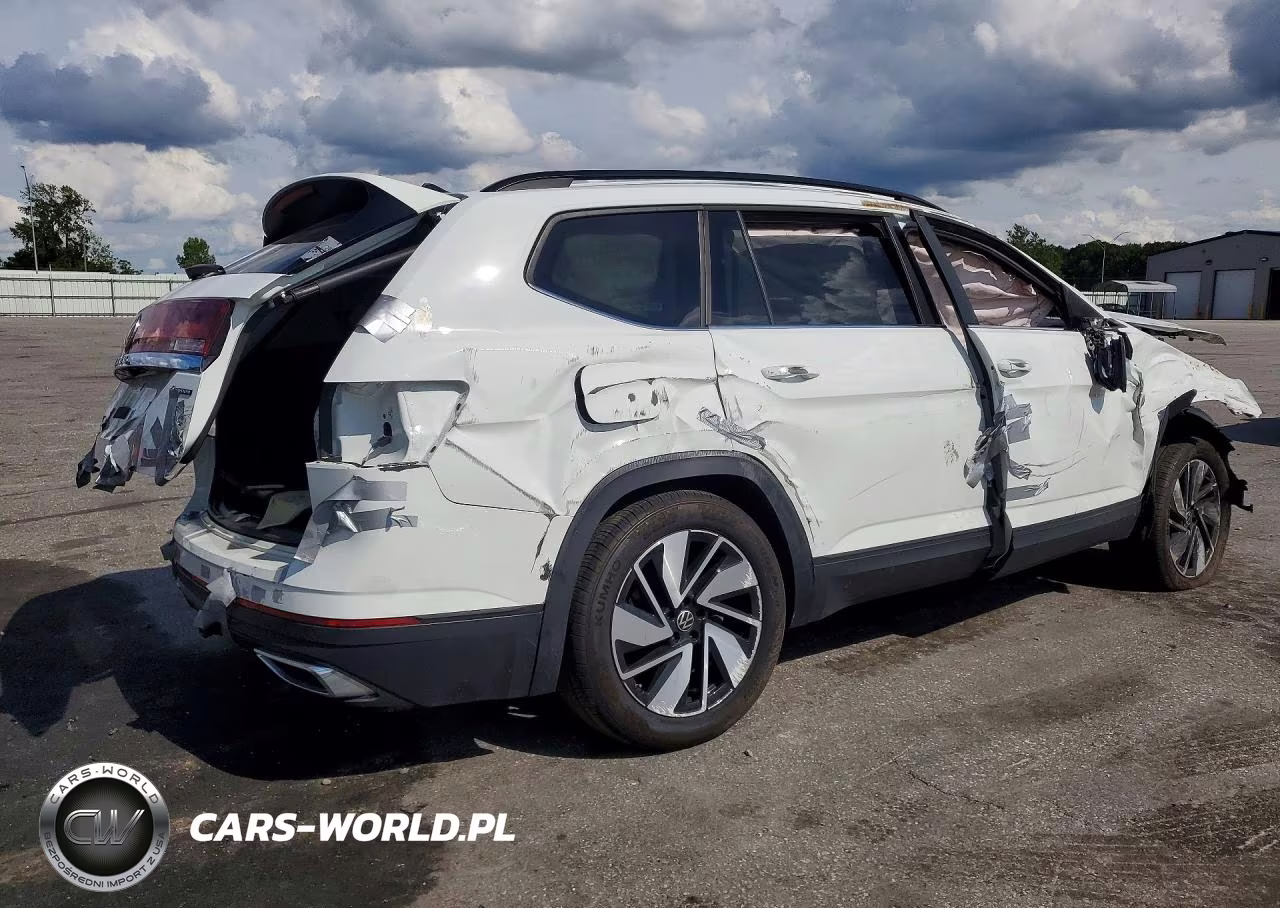 2025 Volkswagen Atlas Se VIN:1V2HR2CA1SC557931 - 3
