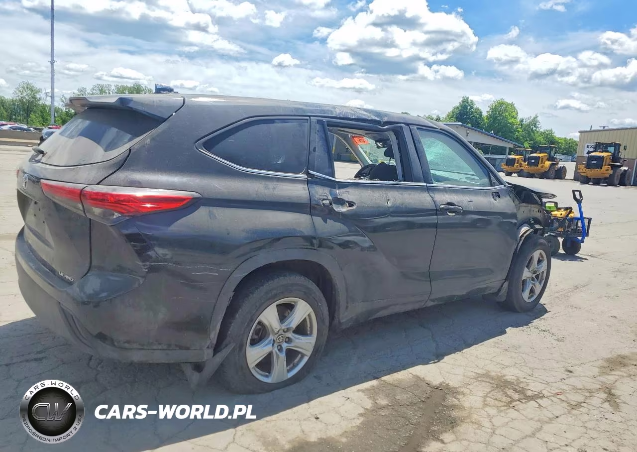 2020 Toyota Highlander Le VIN:5TDBZRBH7LS018079 - 3