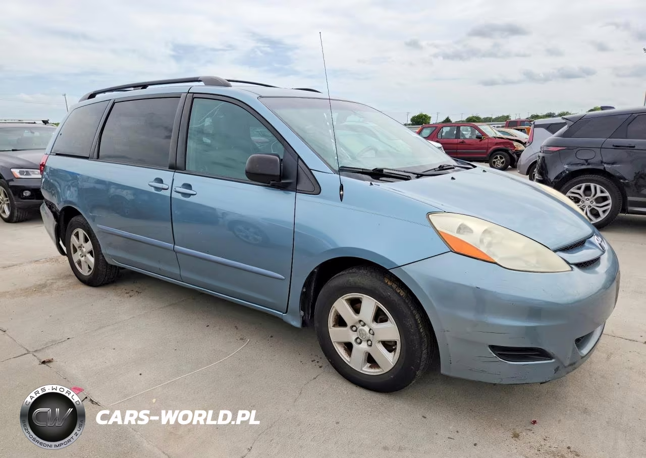 2009 Toyota Sienna Le 7-Passenger VIN:5TDZK23C09S231672 - 4