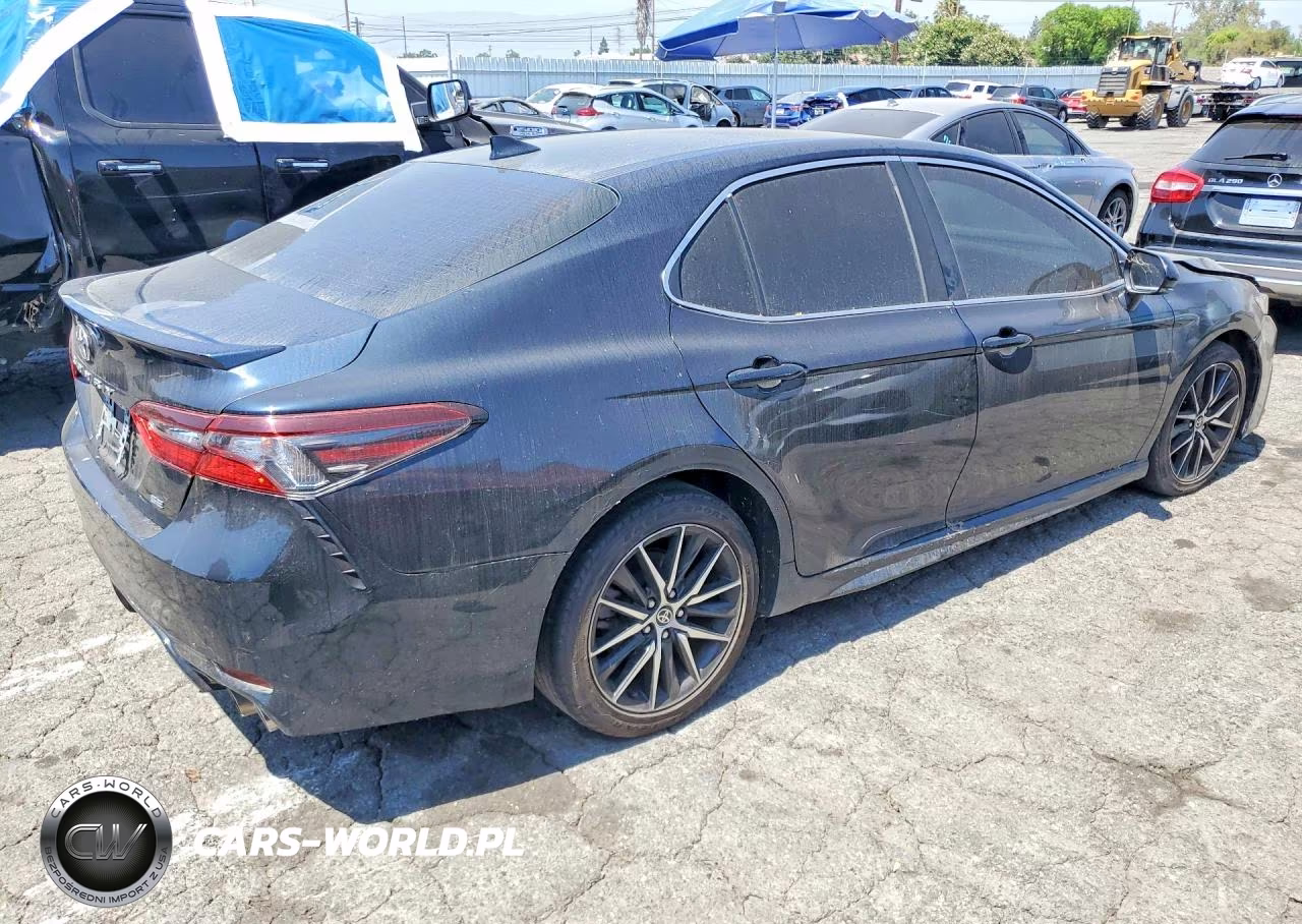2021 Toyota Camry Se VIN:4T1T11AK3MU568463 - 3