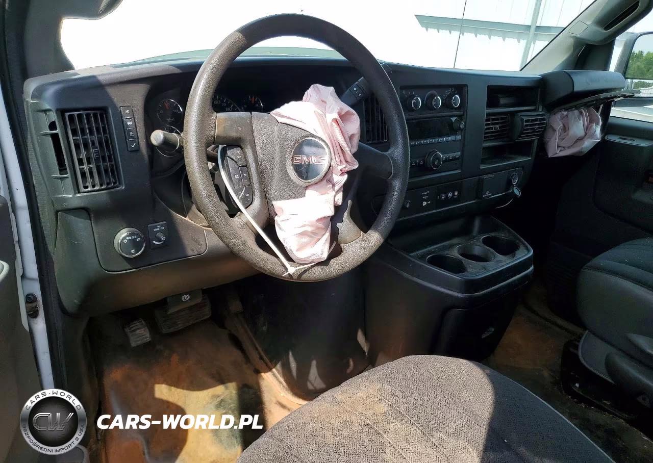 2019 GMC Savana 2500 Cargo Delivery Van VIN:1GTW7AFG8K1304075 - 8