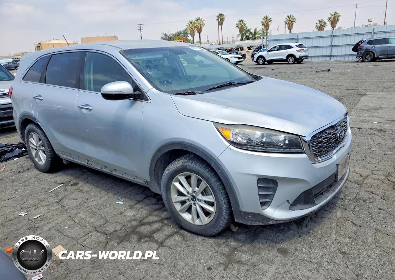 2019 Kia Sorento Lx V6 VIN:5XYPG4A54KG490709 - 4