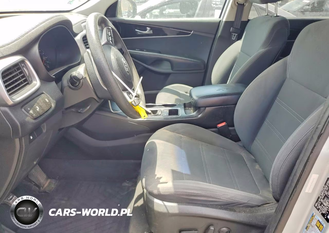 2019 Kia Sorento Lx V6 VIN:5XYPG4A54KG490709 - 7