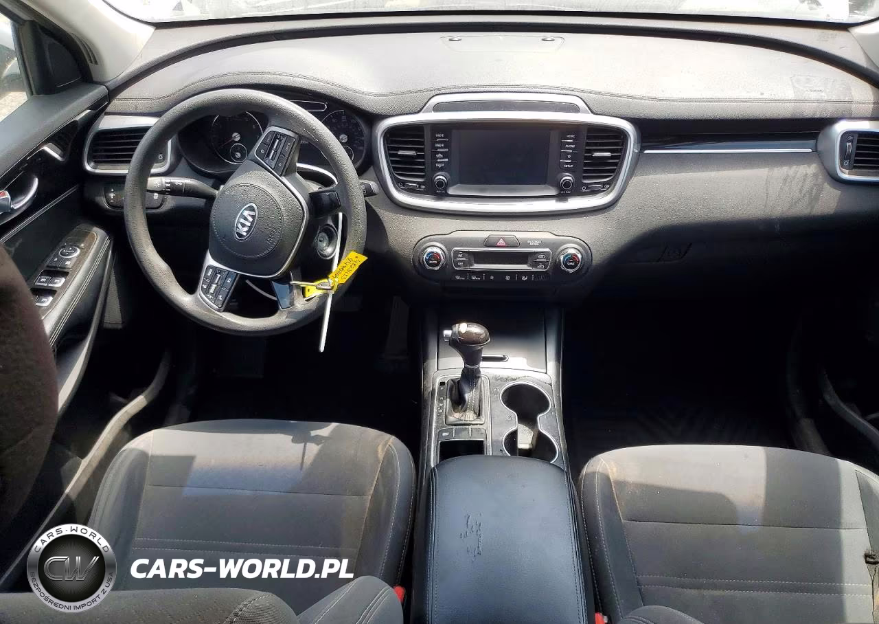 2019 Kia Sorento Lx V6 VIN:5XYPG4A54KG490709 - 8