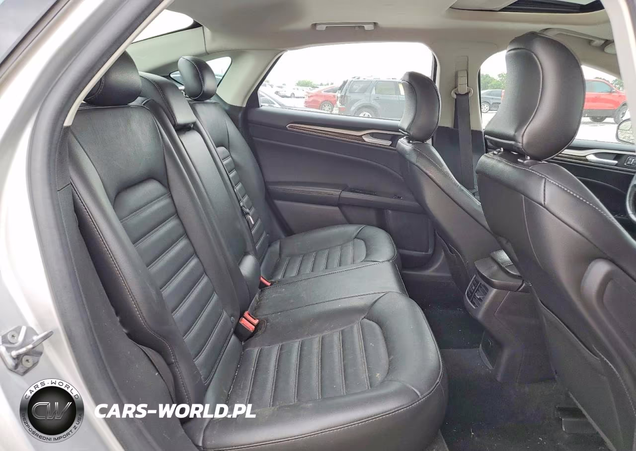 2016 Ford Fusion Se VIN:3FA6P0H94GR266131 - 10