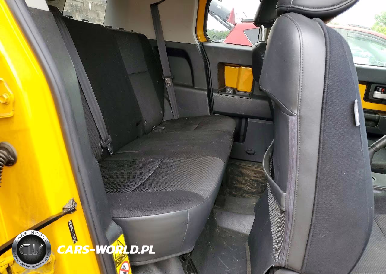 2007 Toyota Fj Cruiser Base VIN:JTEBU11FX70035446 - 11