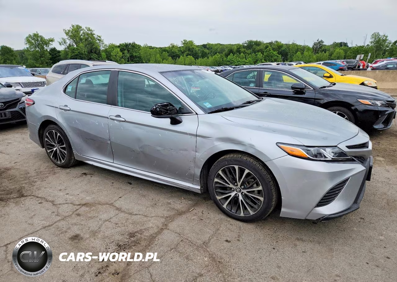 2020 Toyota Camry Se VIN:4T1G11AK5LU344384 - 4