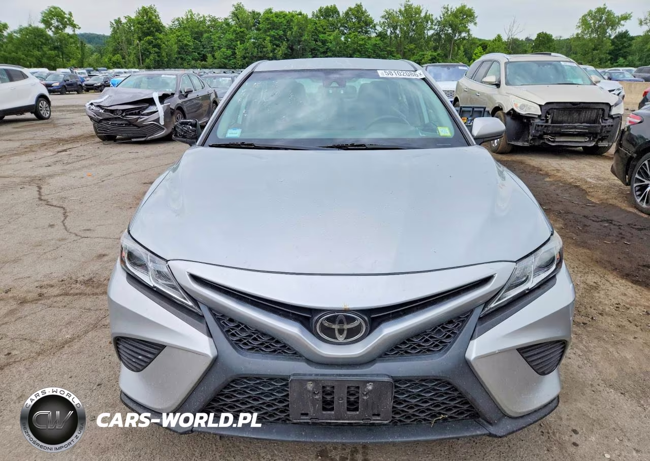 2020 Toyota Camry Se VIN:4T1G11AK5LU344384 - 5