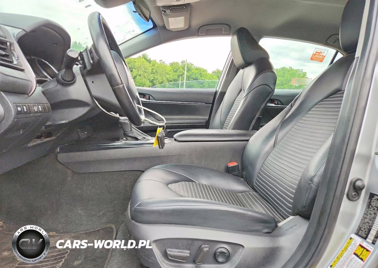 2020 Toyota Camry Se VIN:4T1G11AK5LU344384 - 7