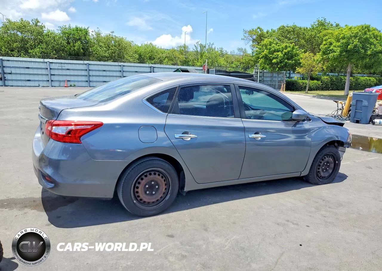 2019 Nissan Sentra S VIN:3N1AB7AP5KY450113 - 3