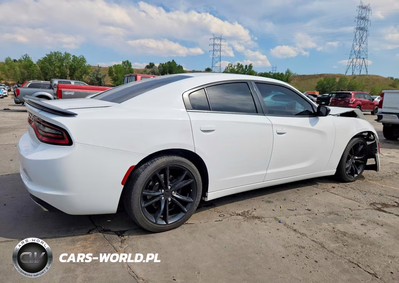 2016 Dodge Charger Se VIN:2C3CDXBGXGH241756 - 3