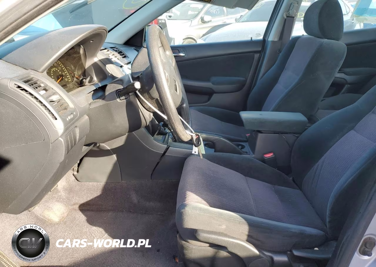 2003 Honda Accord Lx VIN:1HGCM56383A125554 - 7