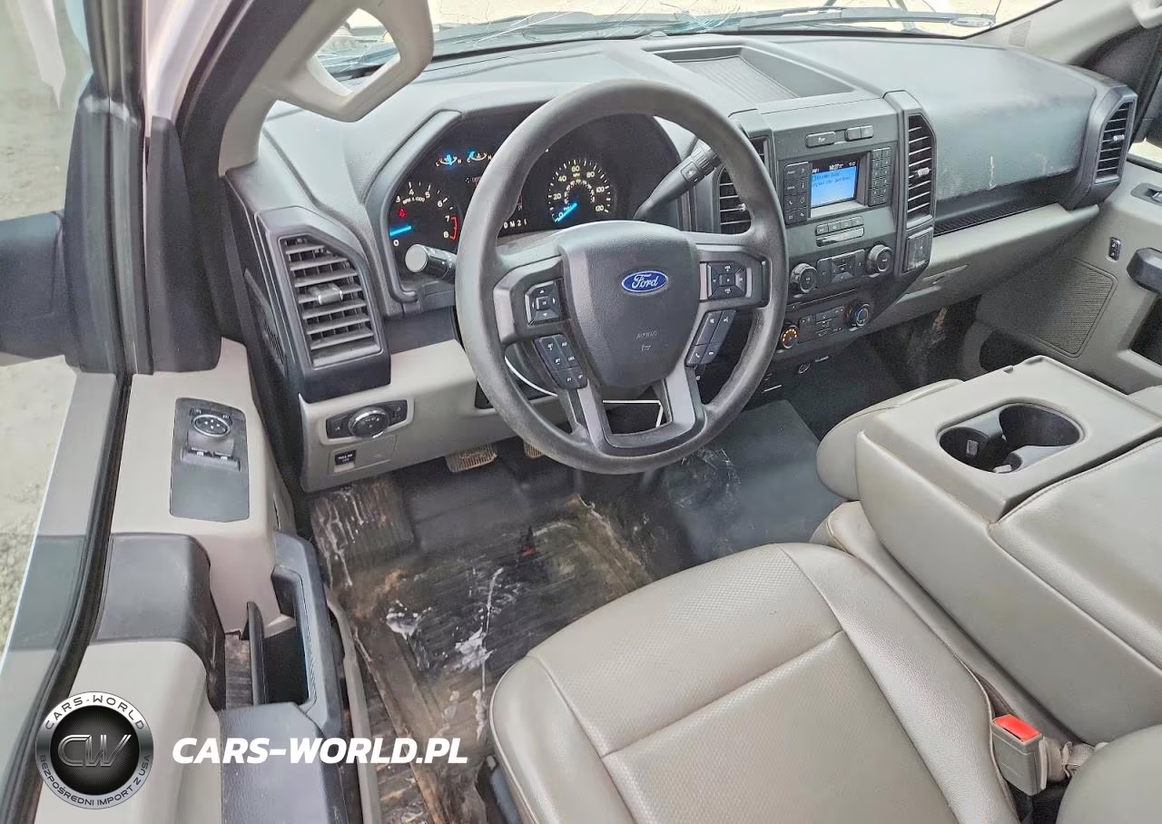 2018 Ford F150 VIN:1FTMF1CB7JKF27753 - 8