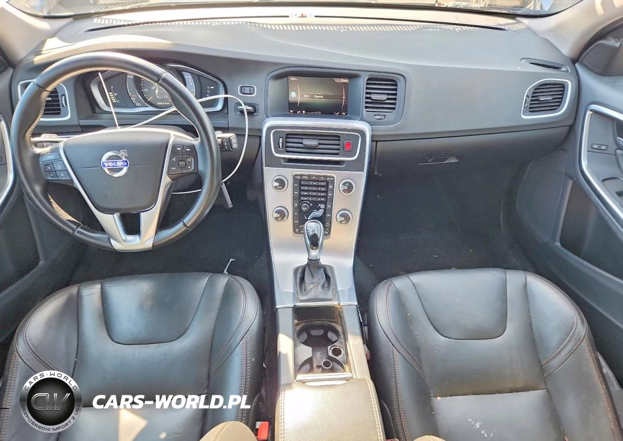 2017 Volvo V60 Cross Country Premier VIN:YV440MWK3H1038360 - 8
