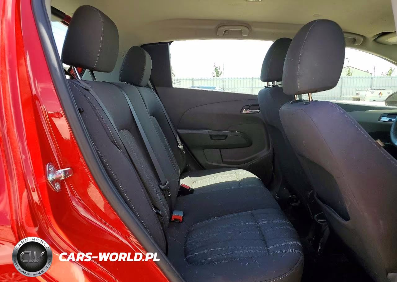 2015 Chevrolet Sonic Lt VIN:1G1JC6SH7F4177866 - 10