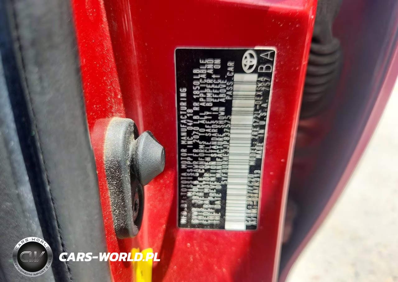2018 Toyota Corolla Se VIN:5YFBURHE3JP837575 - 12