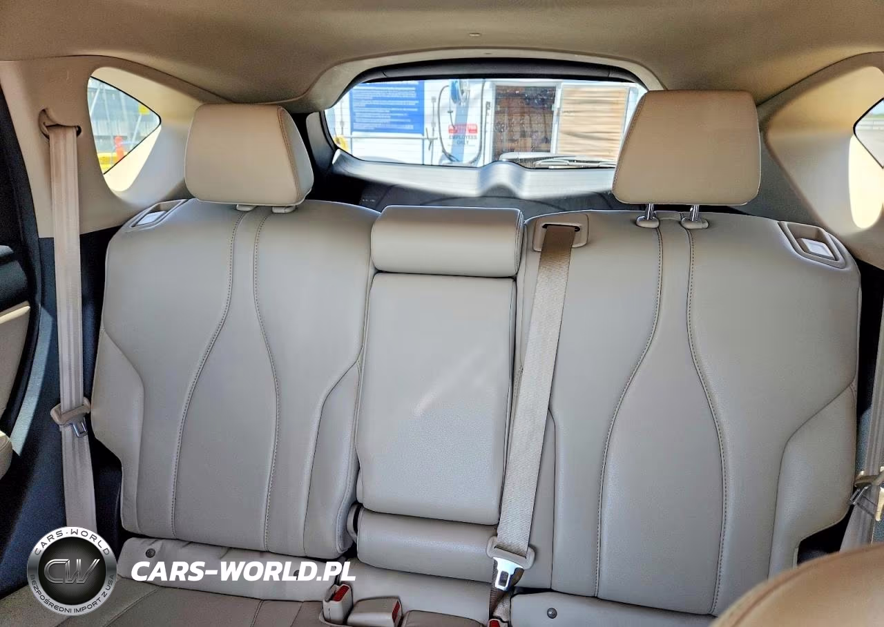 2019 Acura Rdx VIN:5J8TC2H37KL029061 - 10