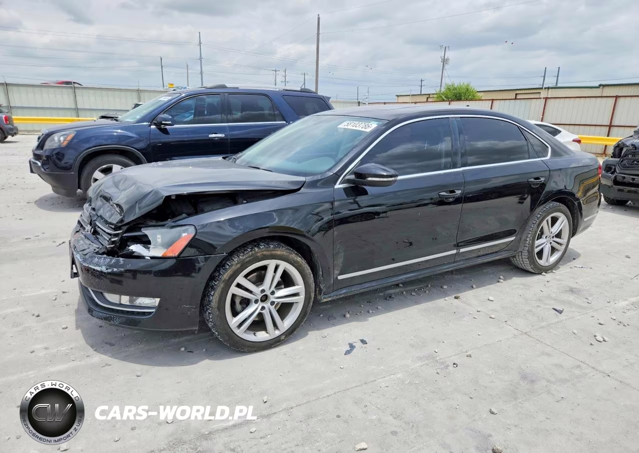 2012 Volkswagen Passat Sel