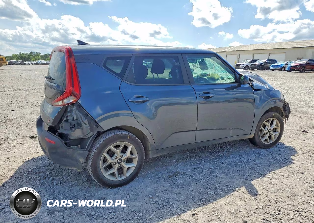 2020 Kia Soul S VIN:KNDJ23AU9L7003945 - 3