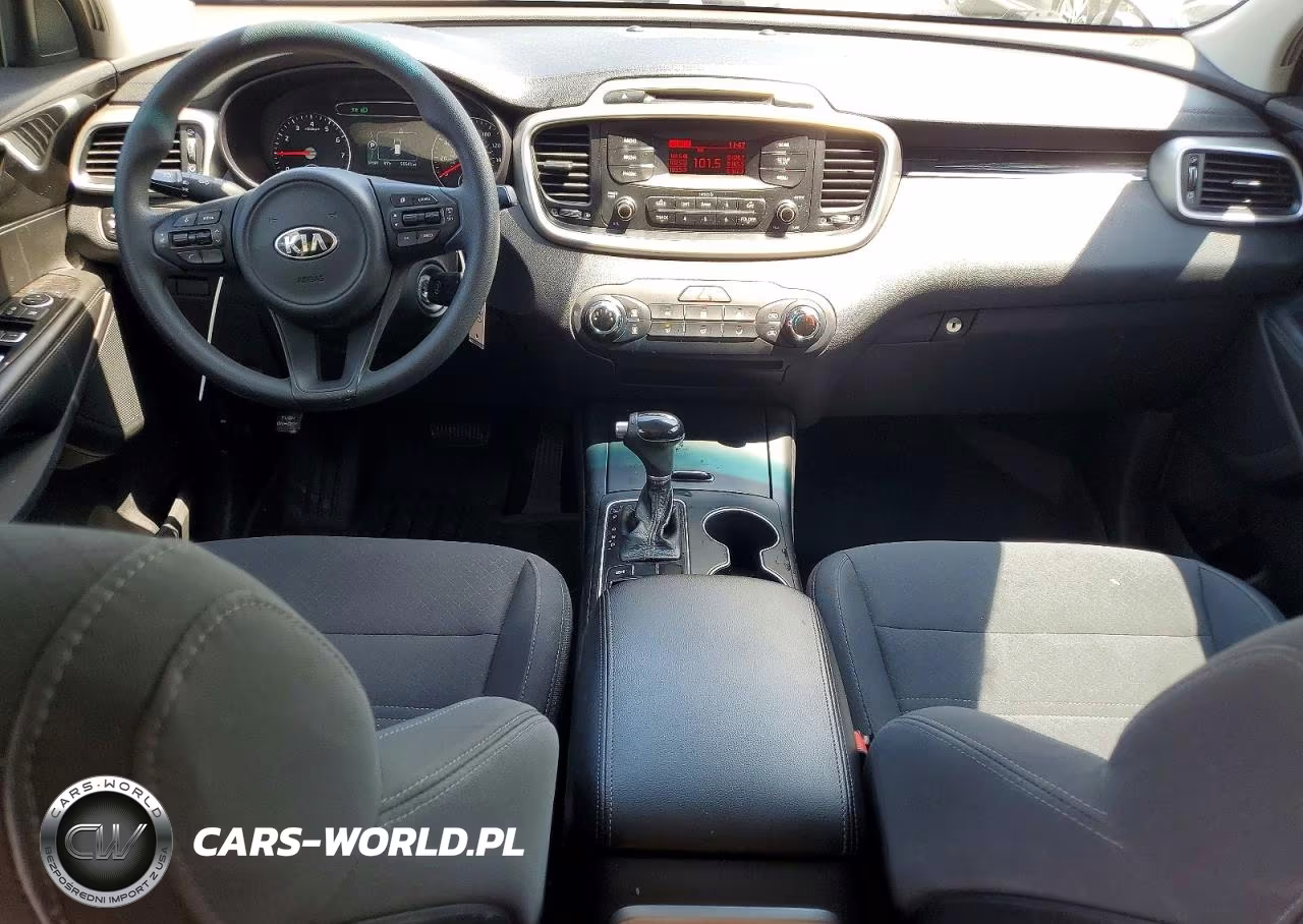 2017 Kia Sorento L VIN:5XYPG4A32HG324020 - 8