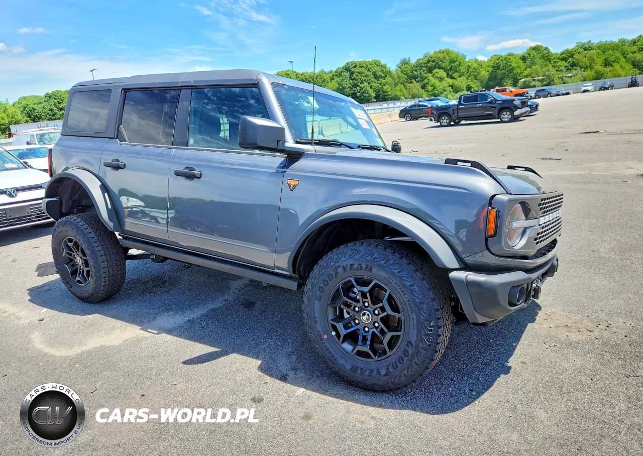 2026 Ford Bronco Badlands VIN:1FMEE9BH3TLA41543 - 4