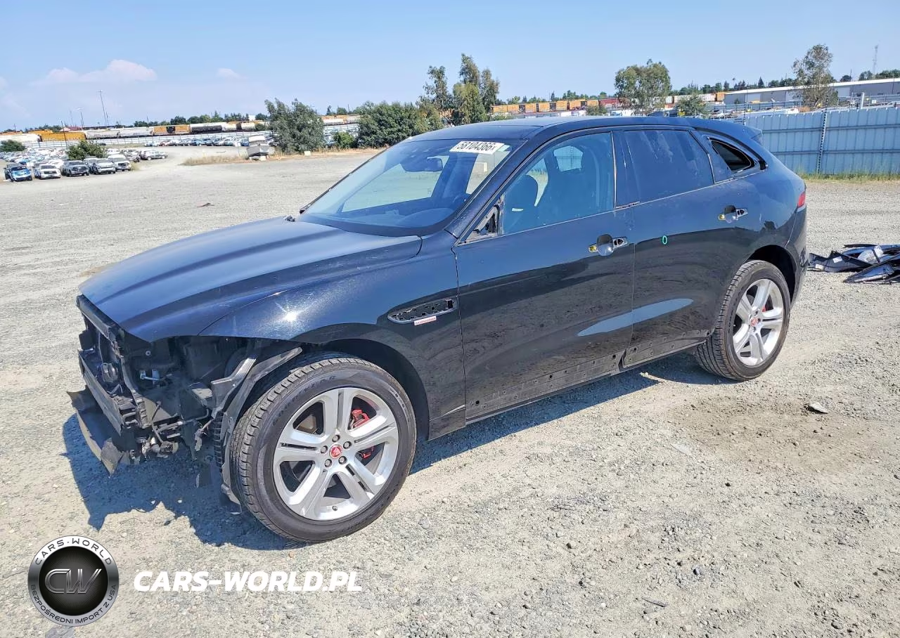 2017 Jaguar F-Pace R - Sport