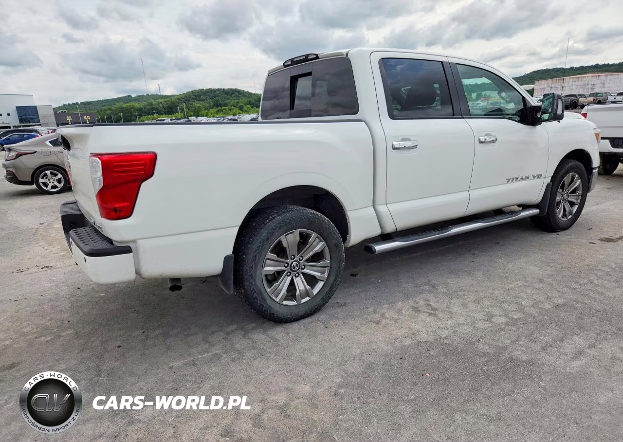 2018 Nissan Titan VIN:1N6AA1E56JN513749 - 3