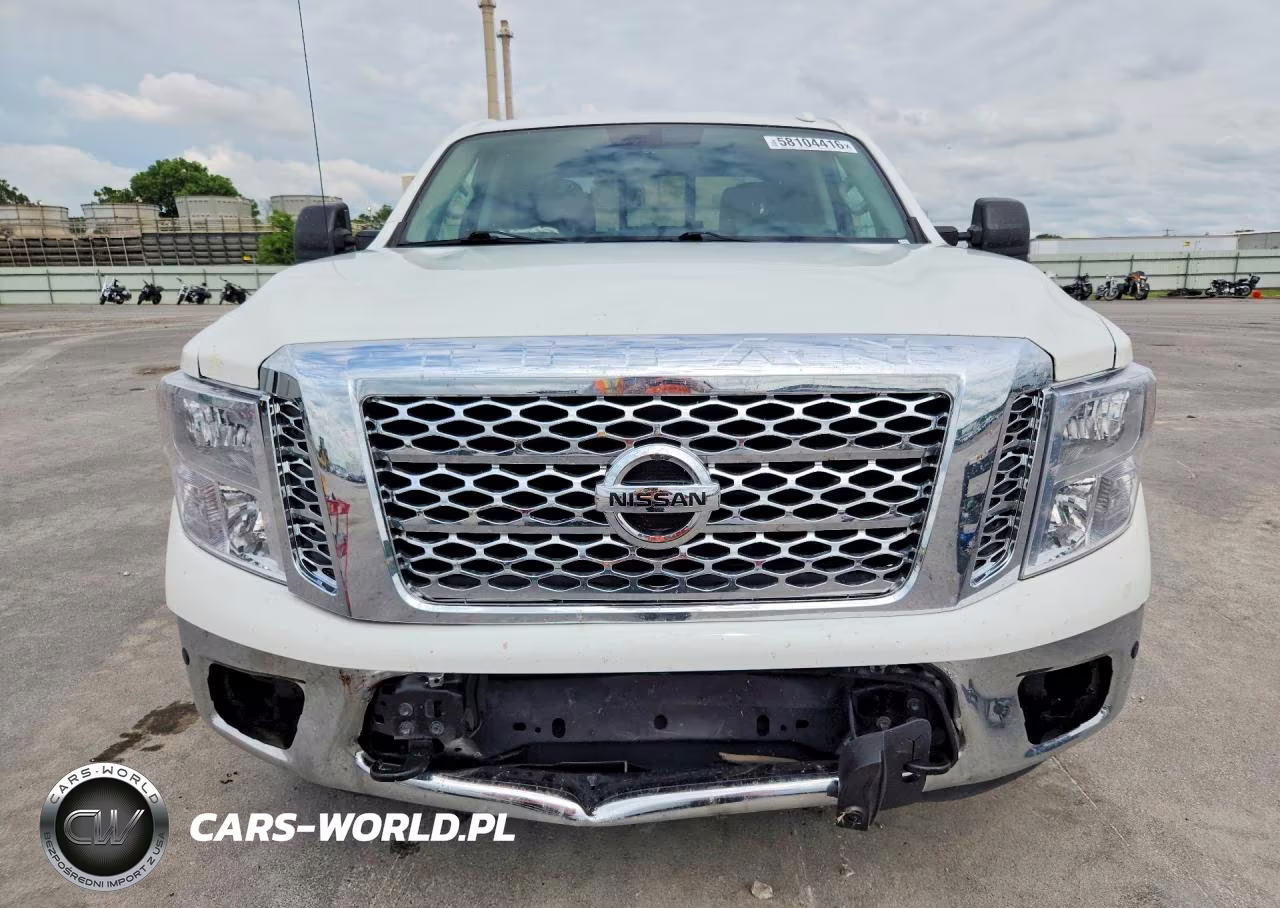 2018 Nissan Titan VIN:1N6AA1E56JN513749 - 5