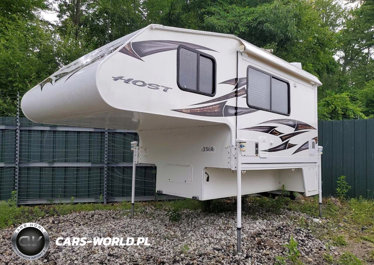 2019 Host Slide-In Camper VIN:2HCC7106520192372 - 2