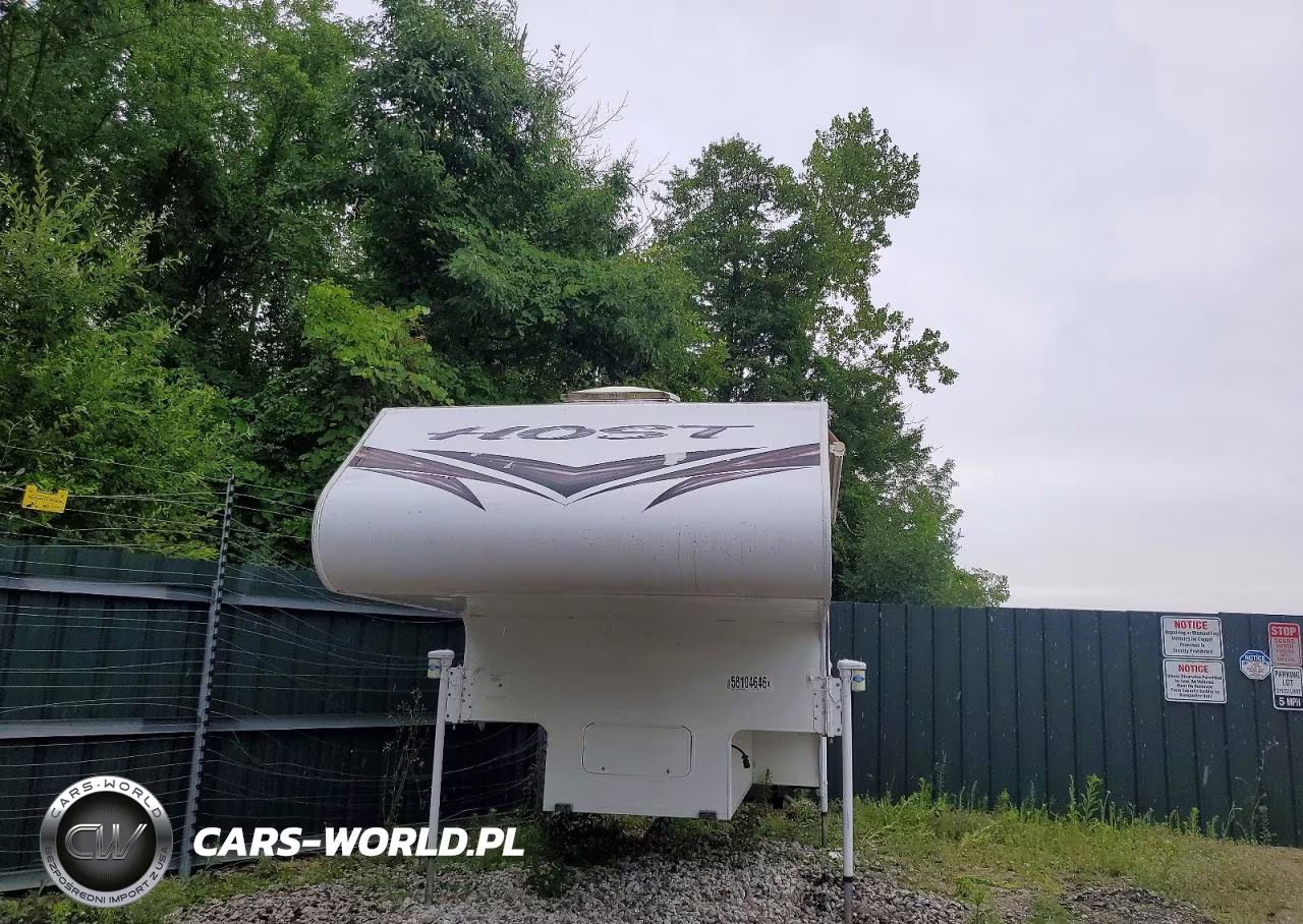 2019 Host Slide-In Camper VIN:2HCC7106520192372 - 9