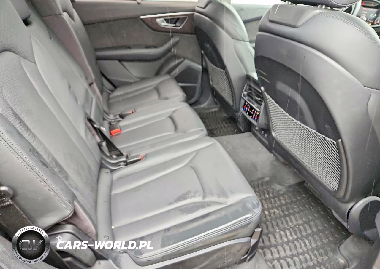 2021 Audi Q7 Prestige VIN:WA1VXAF78MD015544 - 11