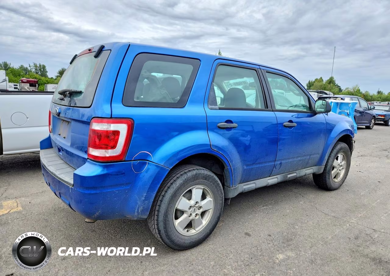 2012 Ford Escape Xls VIN:1FMCU0C79CKC29355 - 3