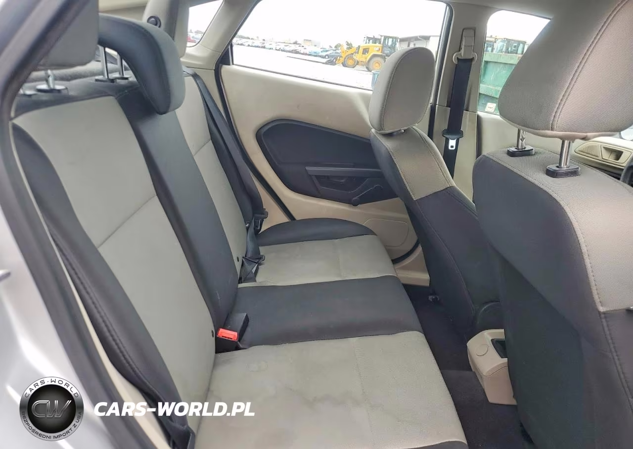 2012 Ford Fiesta S VIN:3FADP4AJ9CM160767 - 10